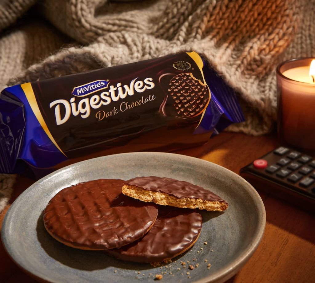 McVities-Digestives-Dark-Chocolate-Biscuits-266g