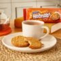 McVities-Hobnobs-Biscuits-The-Oaty-One-255g